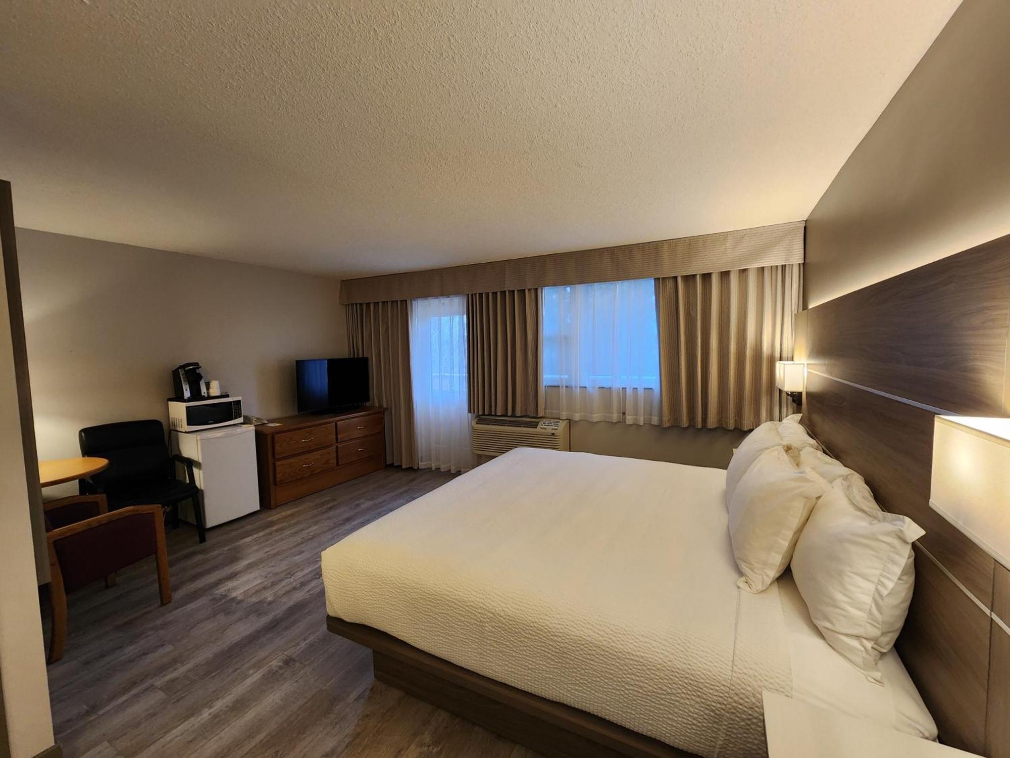Days Inn By Wyndham Penticton Conference Centre Exteriér fotografie